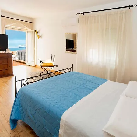 Letojanni-taormina Apartment